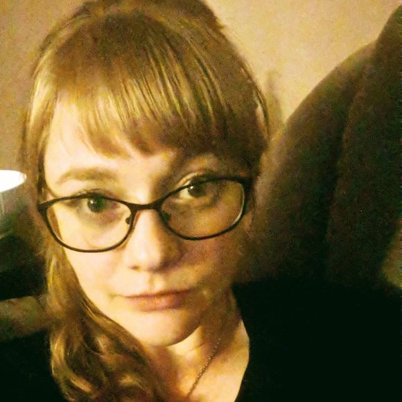 Meet your Posher, Kathryn - Picture 1 of 1